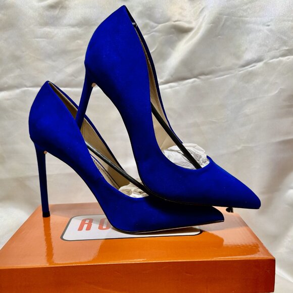 Sophisticated Blue Pointy Toe Suede Pumps! Size 8 4 inch heel. NWOT - Picture 3 of 9
